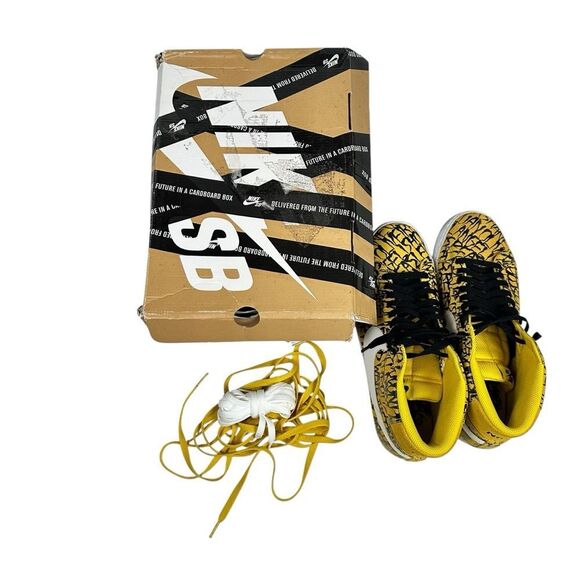 Nike Blazer SB Premium Neckface 603639 710 Tour Yellow/White-Black Size 9.5 - Picture 8 of 9